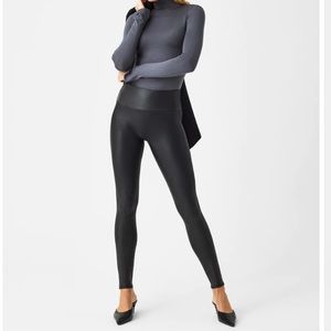 NWOT Spanx Faux Leather Leggings SZ M